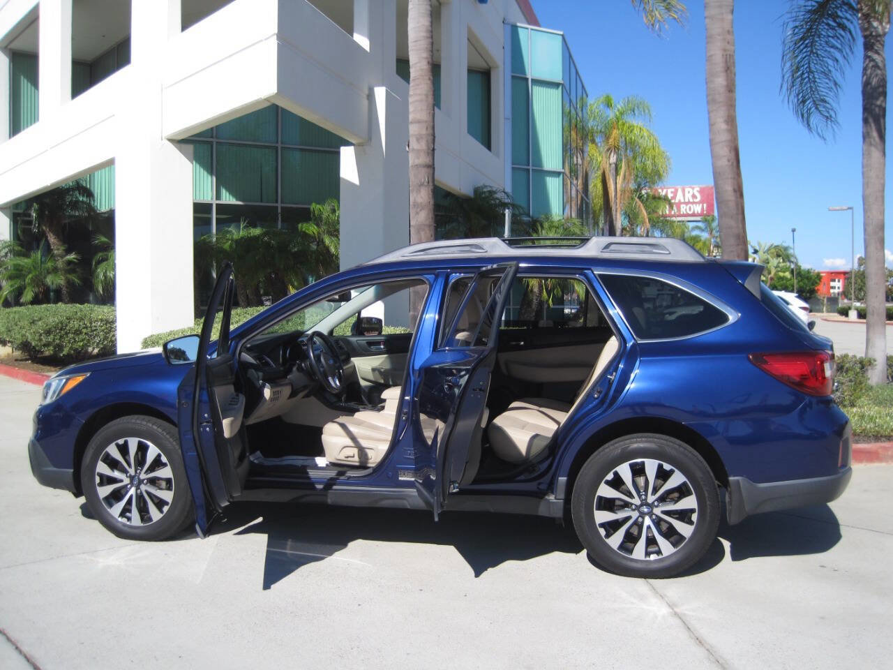 Used 2015 Subaru Outback 2.5i Limited image 20