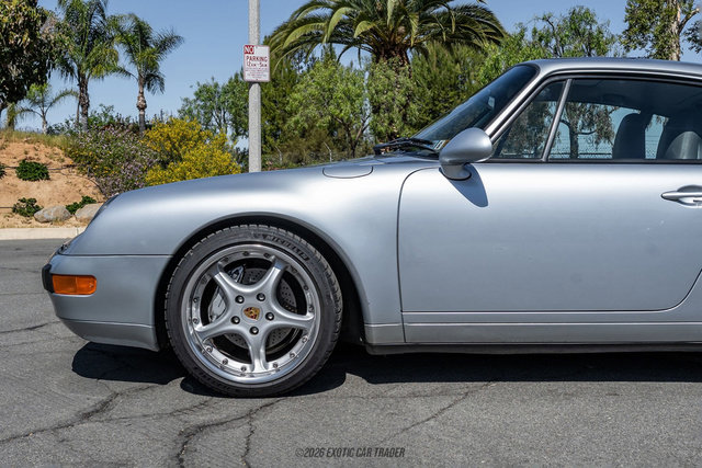 Used 1995 Porsche 911 Carrera 4 AWD/4WD image 4