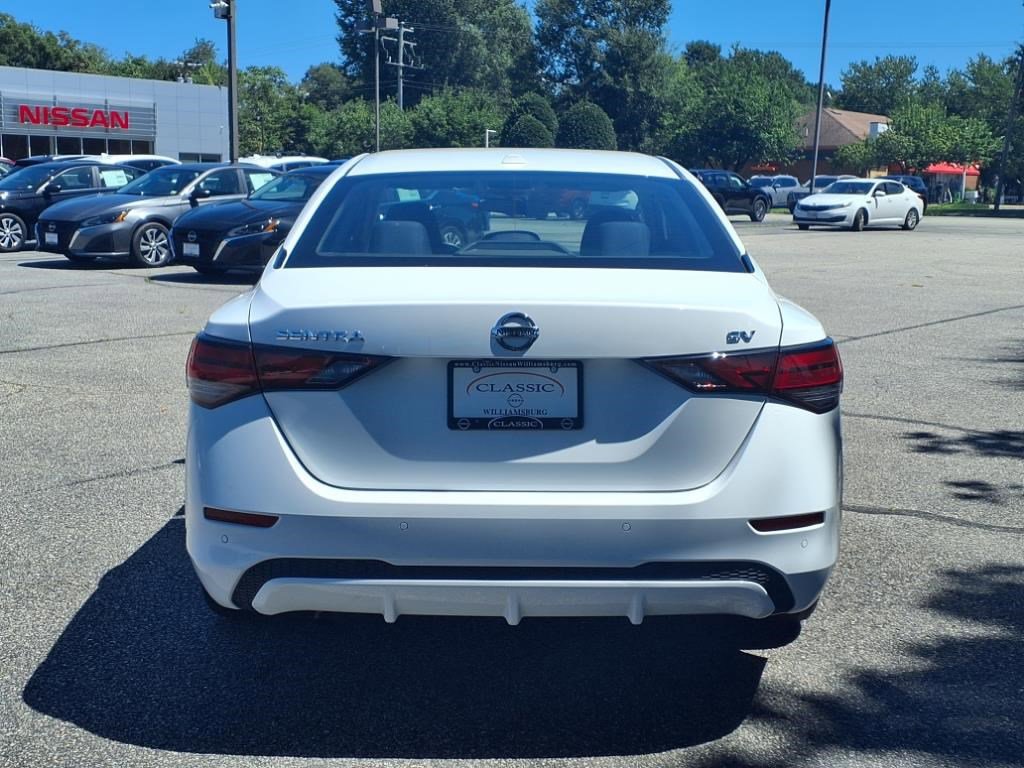 Used 2022 Nissan Sentra SV image 6