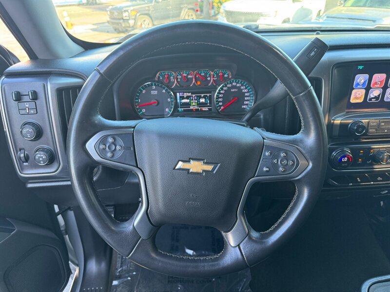 Used 2017 Chevrolet Silverado 1500 LT AWD/4WD image 24