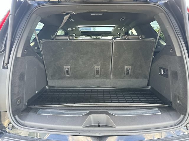 Used 2022 Cadillac Escalade Premium Luxury AWD/4WD image 9