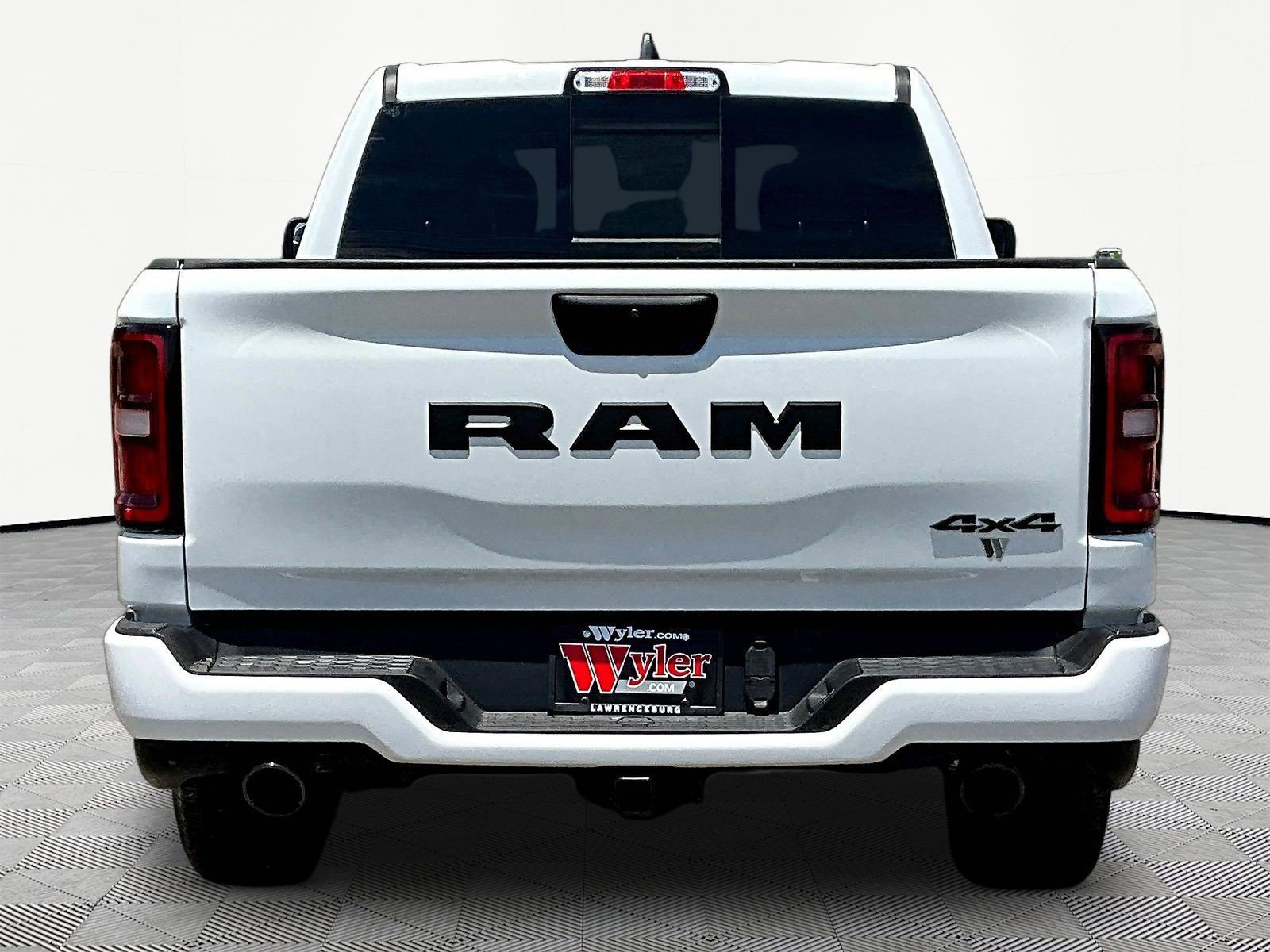 New 2026 RAM 1500 Express AWD/4WD image 5