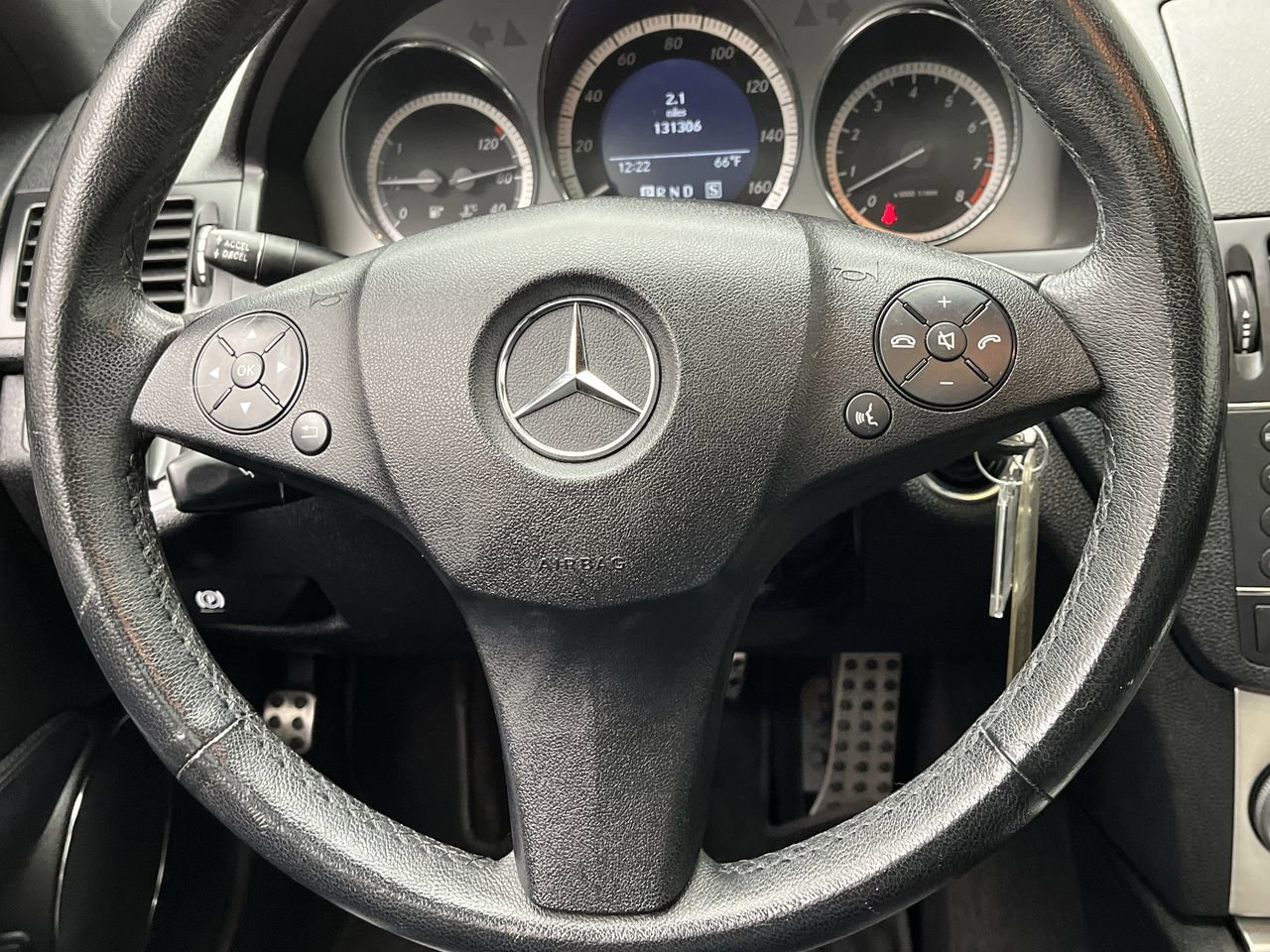 Used 2009 Mercedes-Benz C 300 4MATIC Sedan image 13