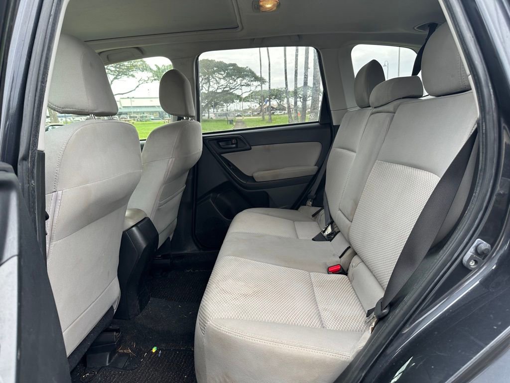 Used 2014 Subaru Forester 2.5i Premium w/ All-Weather Package image 11