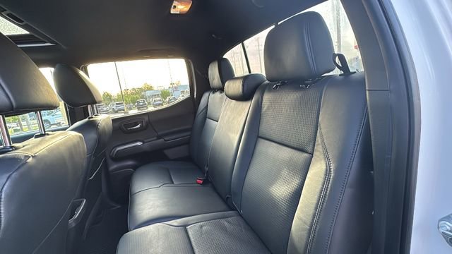 Used 2023 Toyota Tacoma Limited w/ Black Out Package (TMS) AWD/4WD image 31