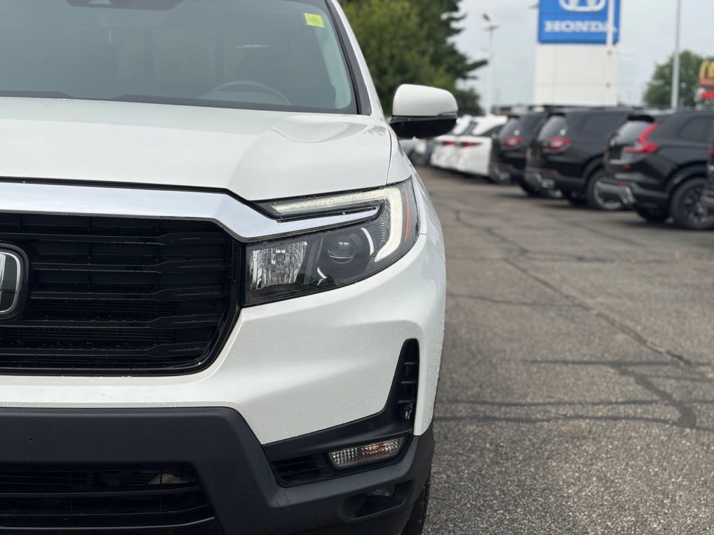 Used 2023 Honda Ridgeline RTL-E image 4