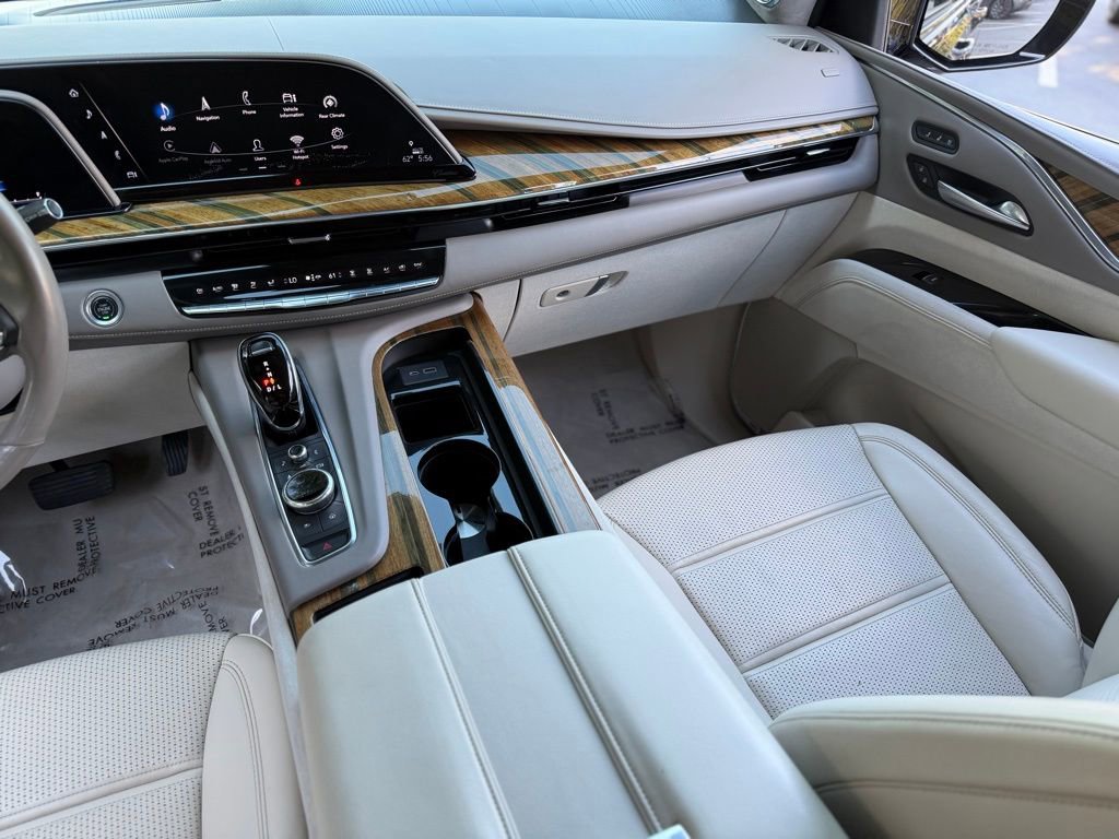 Used 2021 Cadillac Escalade ESV Sport Platinum AWD/4WD image 49