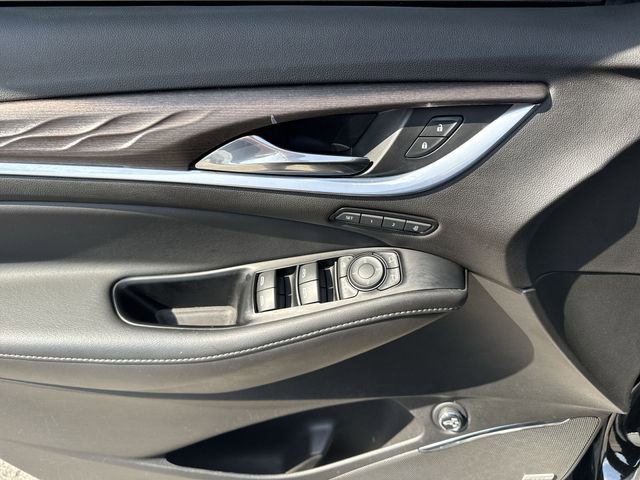 Used 2024 Buick Enclave Avenir w/ Avenir Technology Package image 22