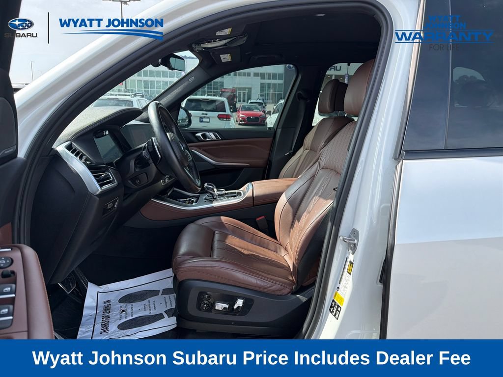 Used 2023 BMW X5 M50i w/ Executive Package AWD/4WD image 19
