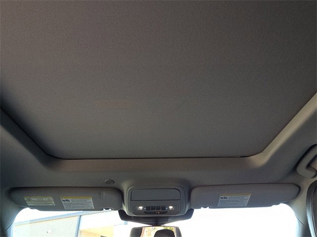 Certified 2022 Ford Explorer XLT w/ Equipment Group 202A image 15