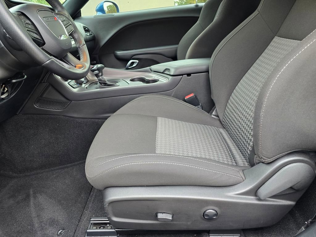 Used 2023 Dodge Challenger R/T image 29