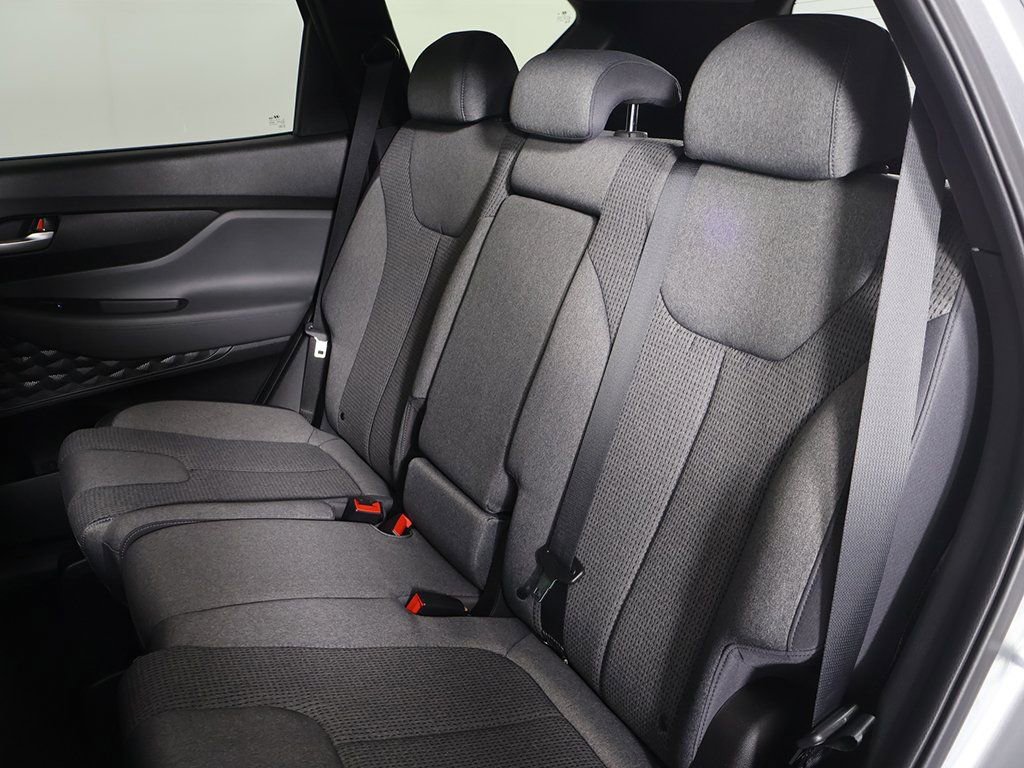 Used 2023 Hyundai Santa Fe SEL image 29