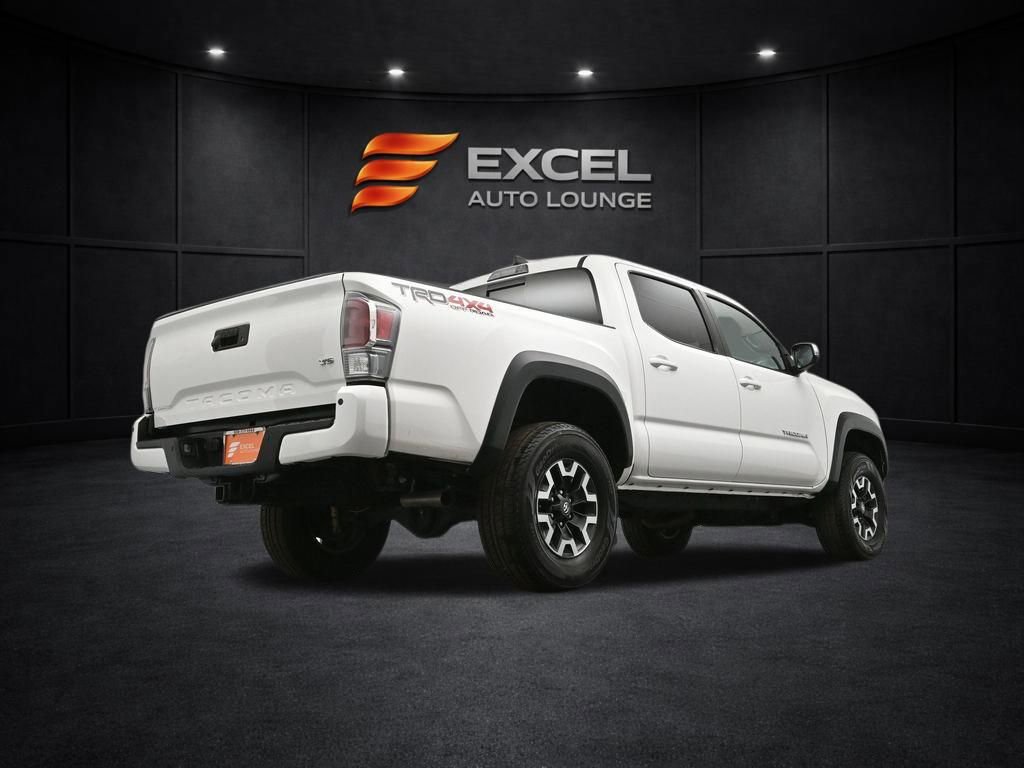 Used 2023 Toyota Tacoma TRD Off-Road w/ Technology Package image 38