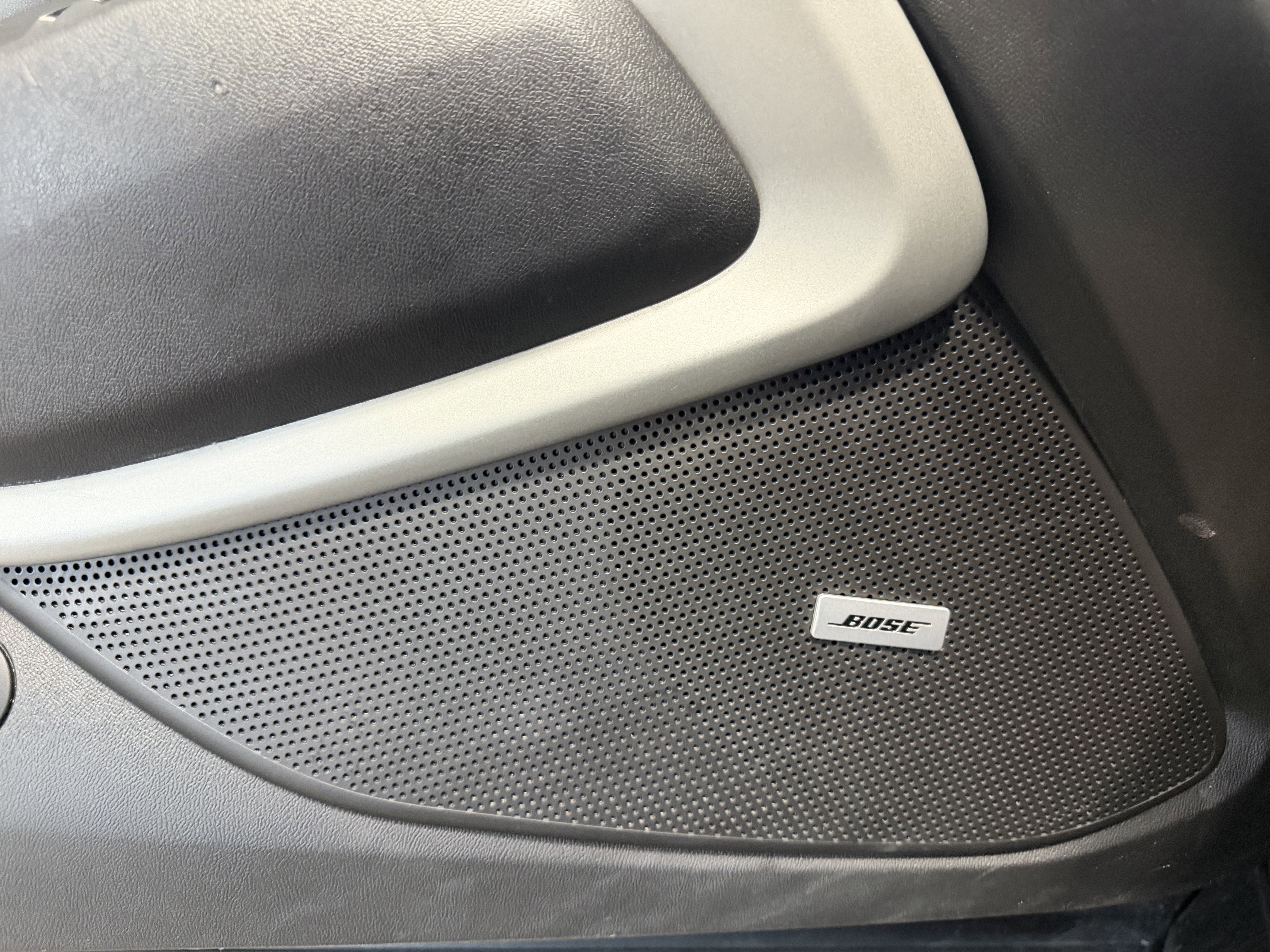 Used 2017 Chevrolet Camaro LT w/ RS Package image 12