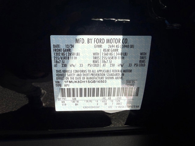 Used 2025 Ford Explorer Active image 32