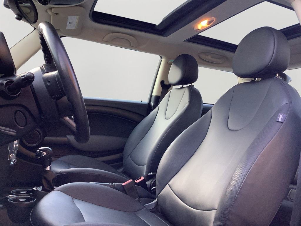 Used 2011 MINI Cooper Hardtop image 24