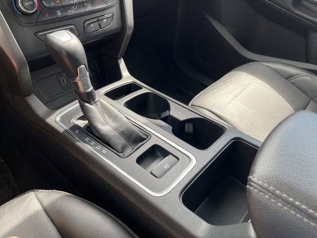 Used 2017 Ford Escape SE w/ SE Leather Comfort Package image 28