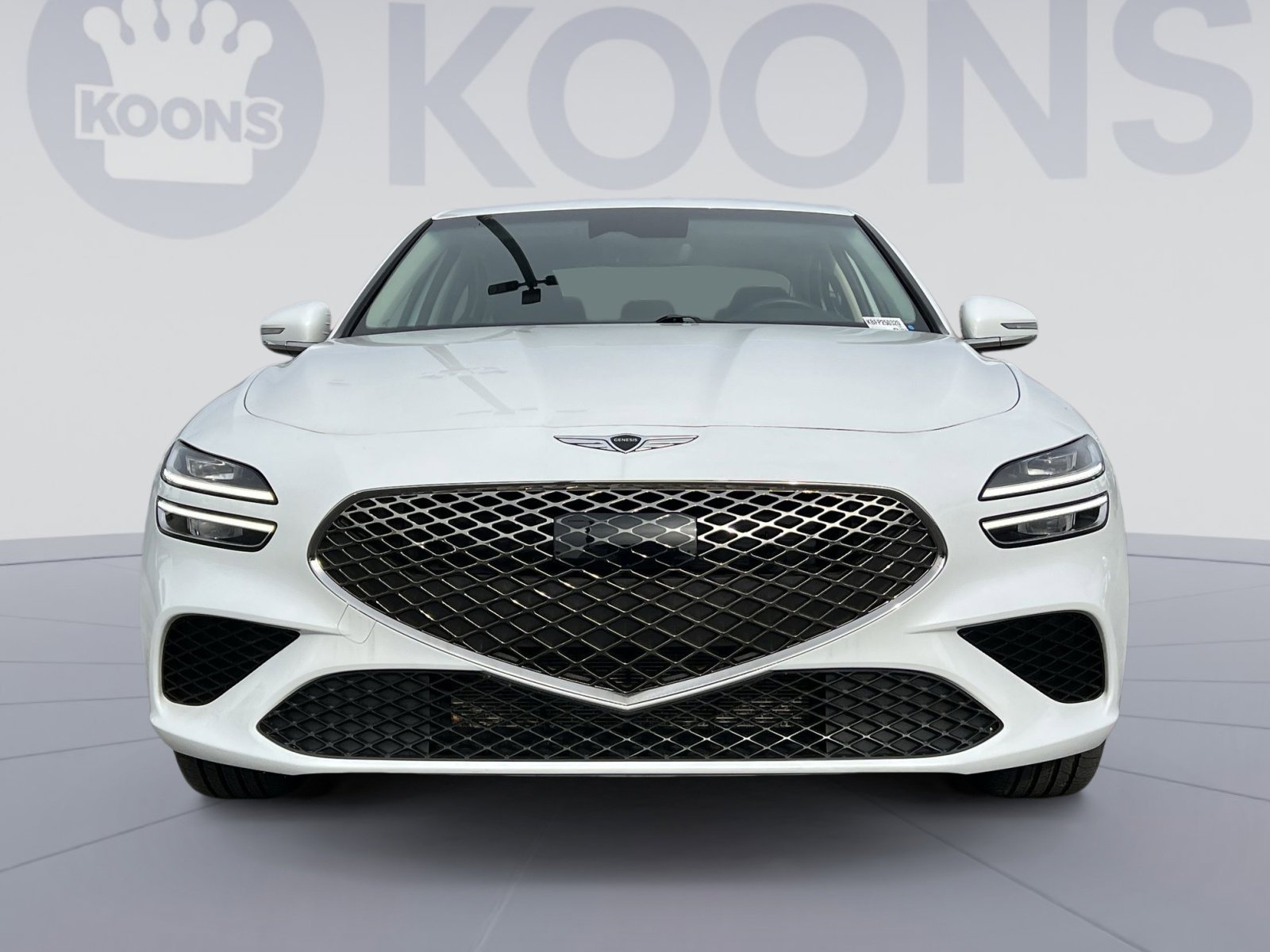 Used 2025 Genesis G70 2.5T image 11