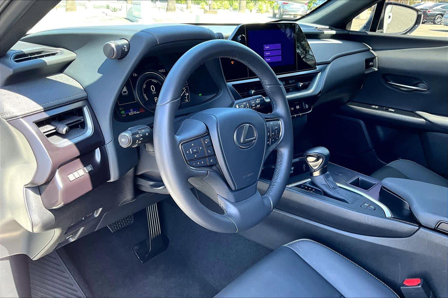 Certified 2024 Lexus UX 250h FWD image 16