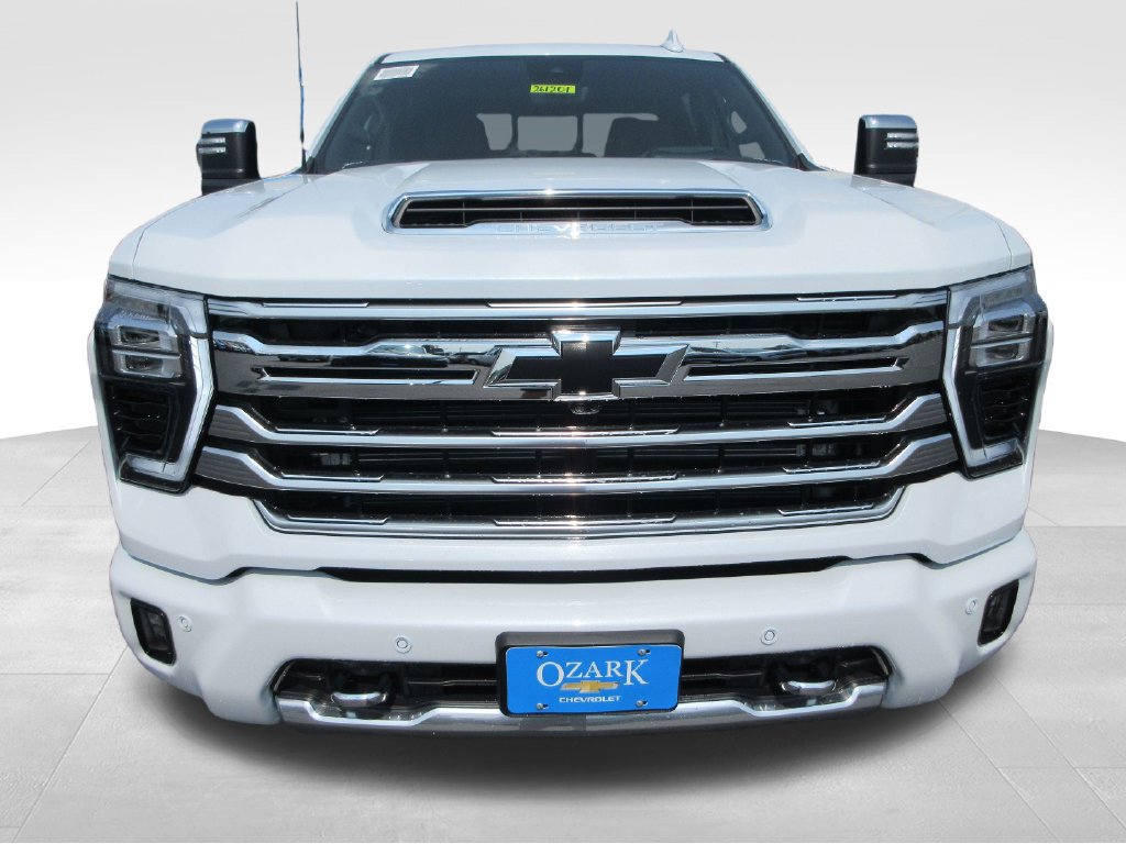 New 2026 Chevrolet Silverado 3500 High Country w/ High Country Premium Package AWD/4WD image 8
