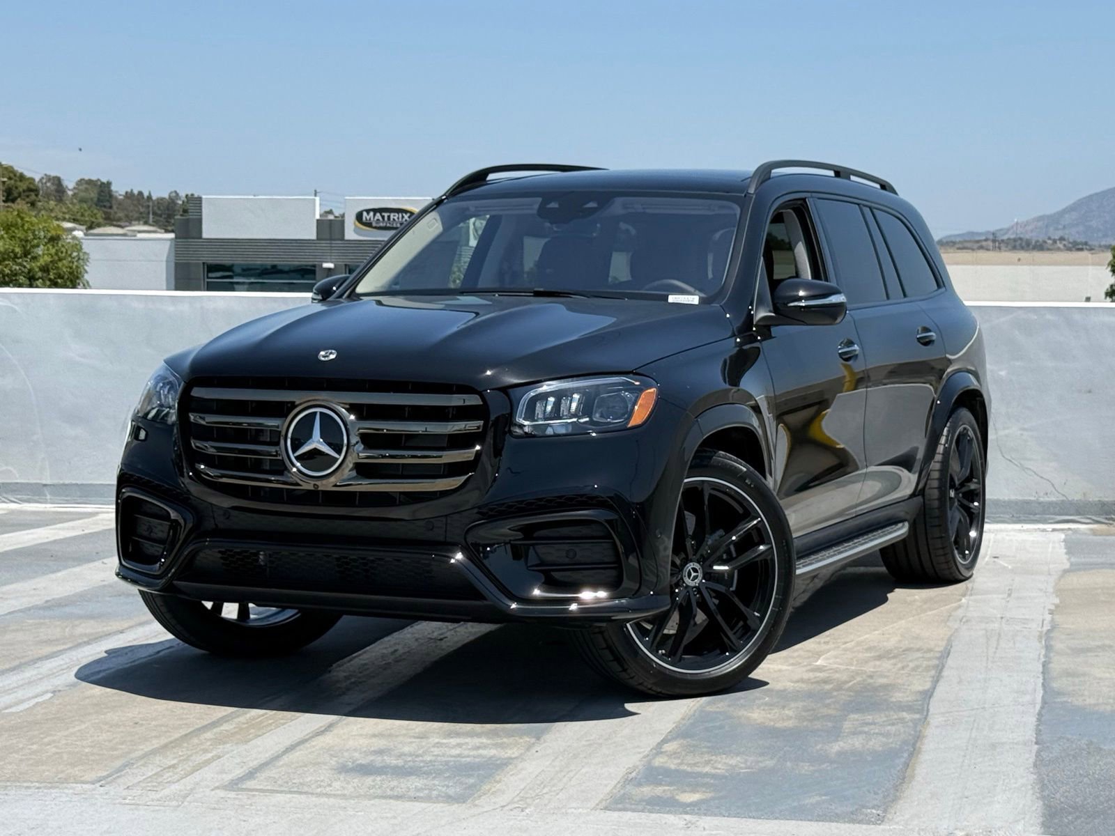 New 2026 Mercedes-Benz GLS 450 4MATIC image 2