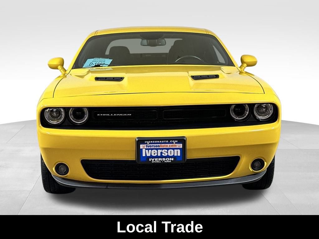 Used 2018 Dodge Challenger SXT w/ Blacktop Package image 3