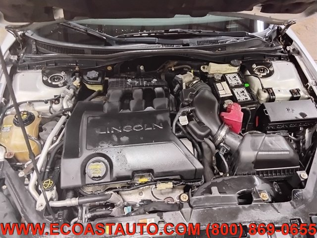 Used 2012 Lincoln MKZ AWD image 9
