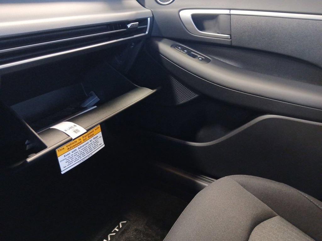 New 2026 Hyundai Sonata SE FWD image 20