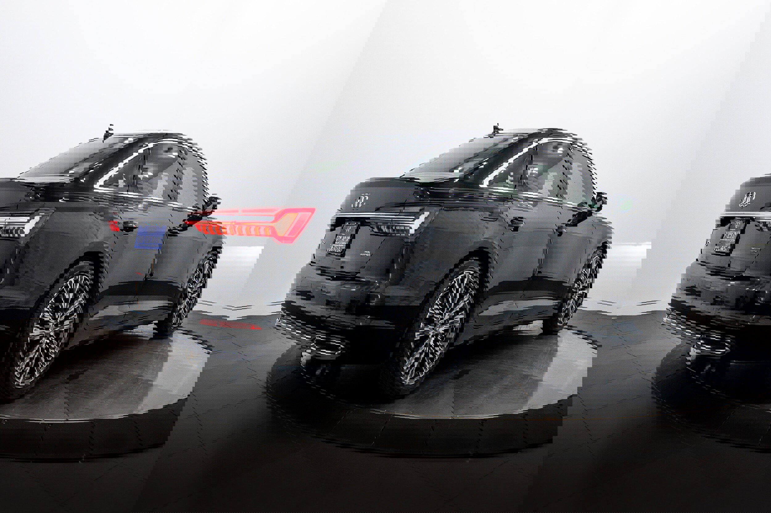 Used 2019 Audi A6 2.0T Premium w/ Convenience Package image 4