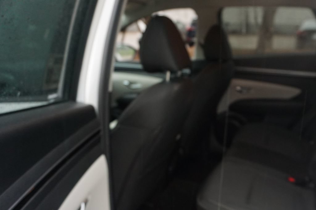 Used 2024 Hyundai Tucson SEL FWD image 13