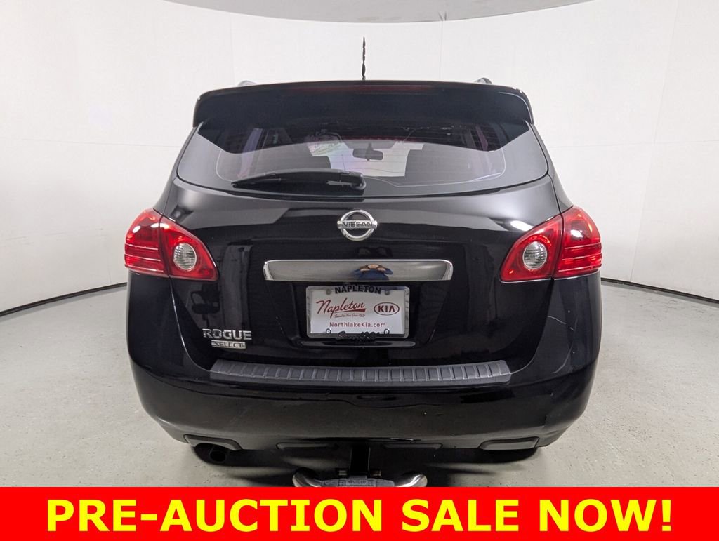 Used 2014 Nissan Rogue S w/ Convenience Package image 6