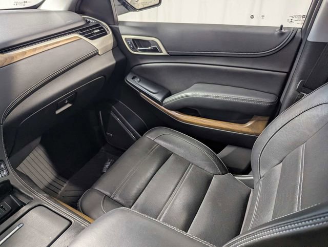 Used 2020 GMC Yukon Denali w/ Denali Ultimate Package AWD/4WD image 8