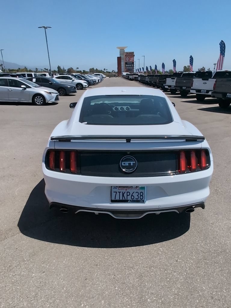 Used 2016 Ford Mustang GT Premium RWD image 6