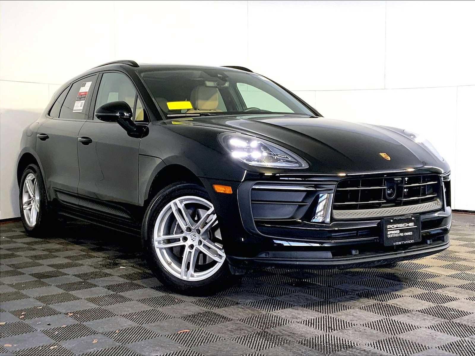 Certified 2023 Porsche Macan image 9