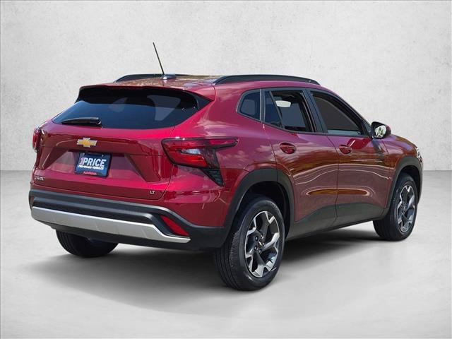 Used 2024 Chevrolet Trax LT w/ Driver Confidence Package FWD image 5