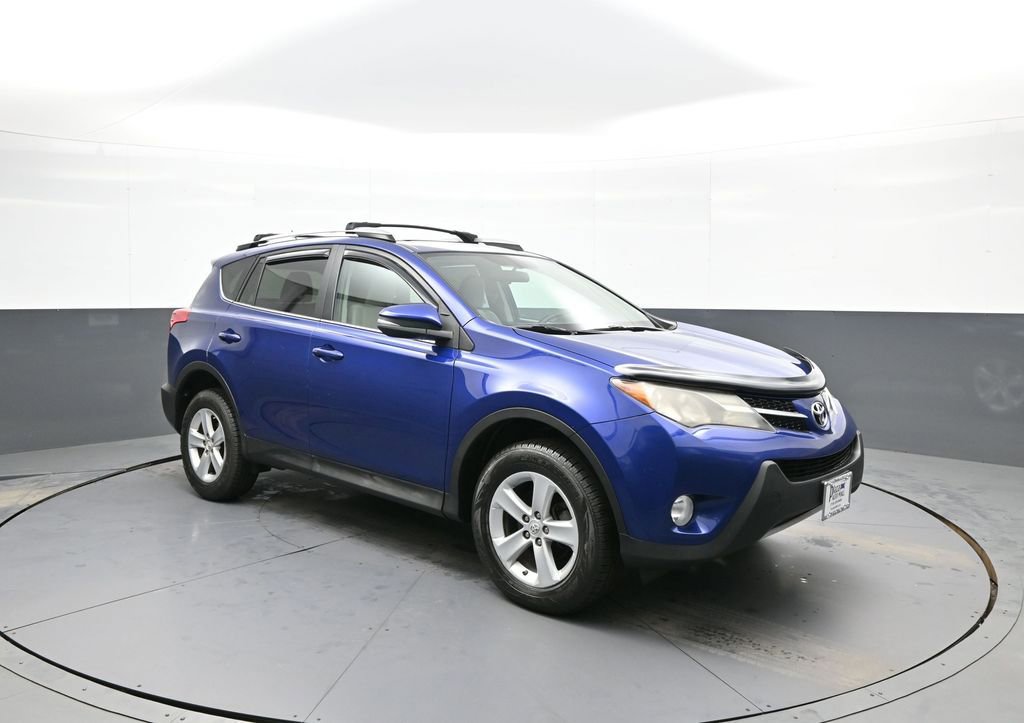 Used 2014 Toyota RAV4 XLE image 4