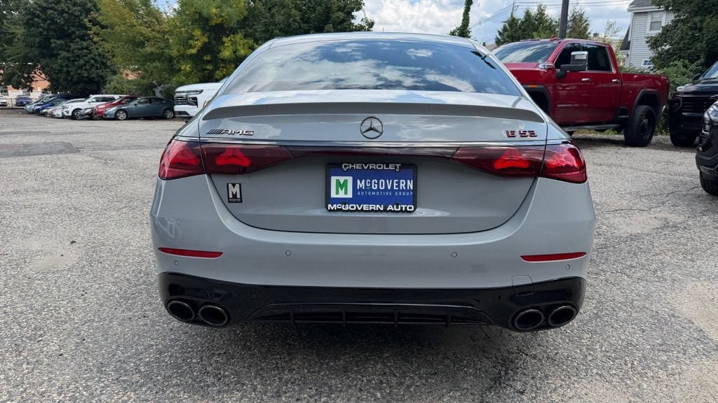 Used 2026 Mercedes-Benz E 53 AMG e 4MATIC Sedan image 8