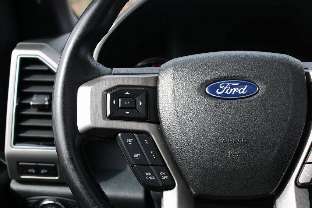 Certified 2022 Ford F450 Platinum w/ FX4 Off-Road Package image 17