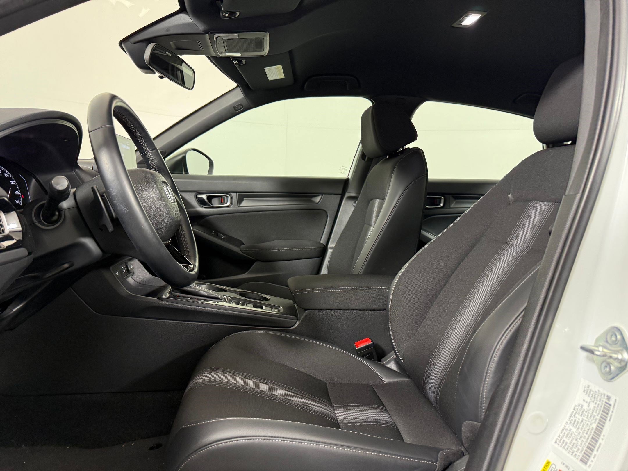 Used 2022 Honda Civic Sport image 5