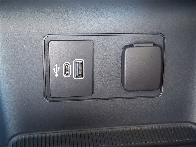 New 2026 Ford Explorer Active image 16