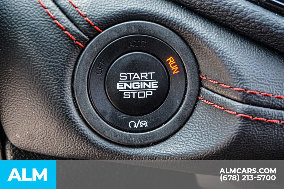 Used 2025 Dodge Durango GT RWD image 46