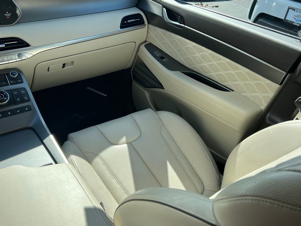 Used 2020 Hyundai Palisade Limited image 18