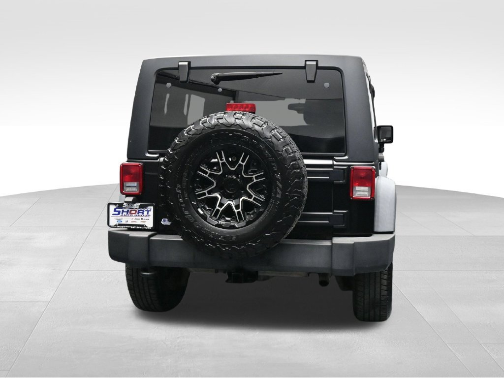 Used 2013 Jeep Wrangler Unlimited Sport AWD/4WD image 4