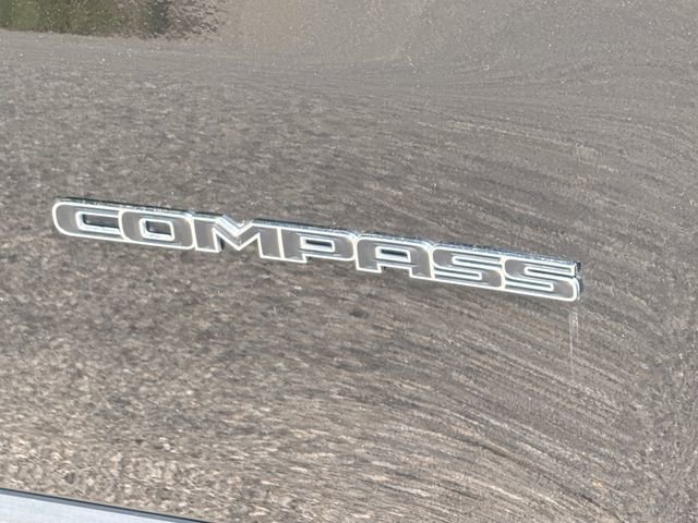 Used 2025 Jeep Compass Sport AWD/4WD image 14