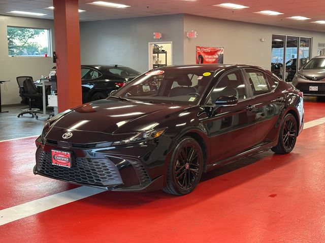 Certified 2025 Toyota Camry SE FWD image 7