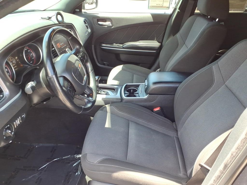Used 2022 Dodge Charger SXT w/ Cold Weather Package AWD/4WD image 11