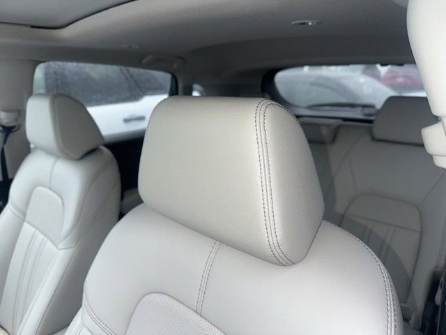 Used 2024 Honda HR-V EX-L image 7