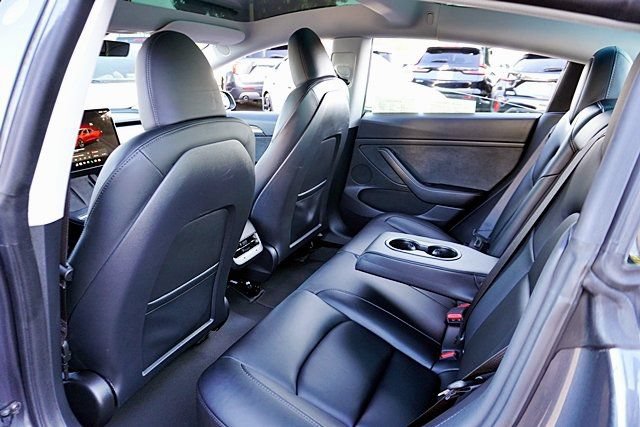 Used 2023 Tesla Model 3 Standard Range RWD image 19