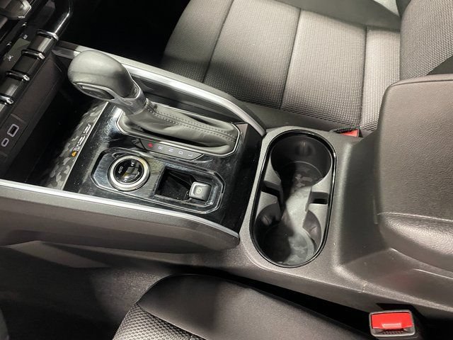 Used 2024 Chevrolet Colorado LT w/ LT Convenience Package II AWD/4WD image 17