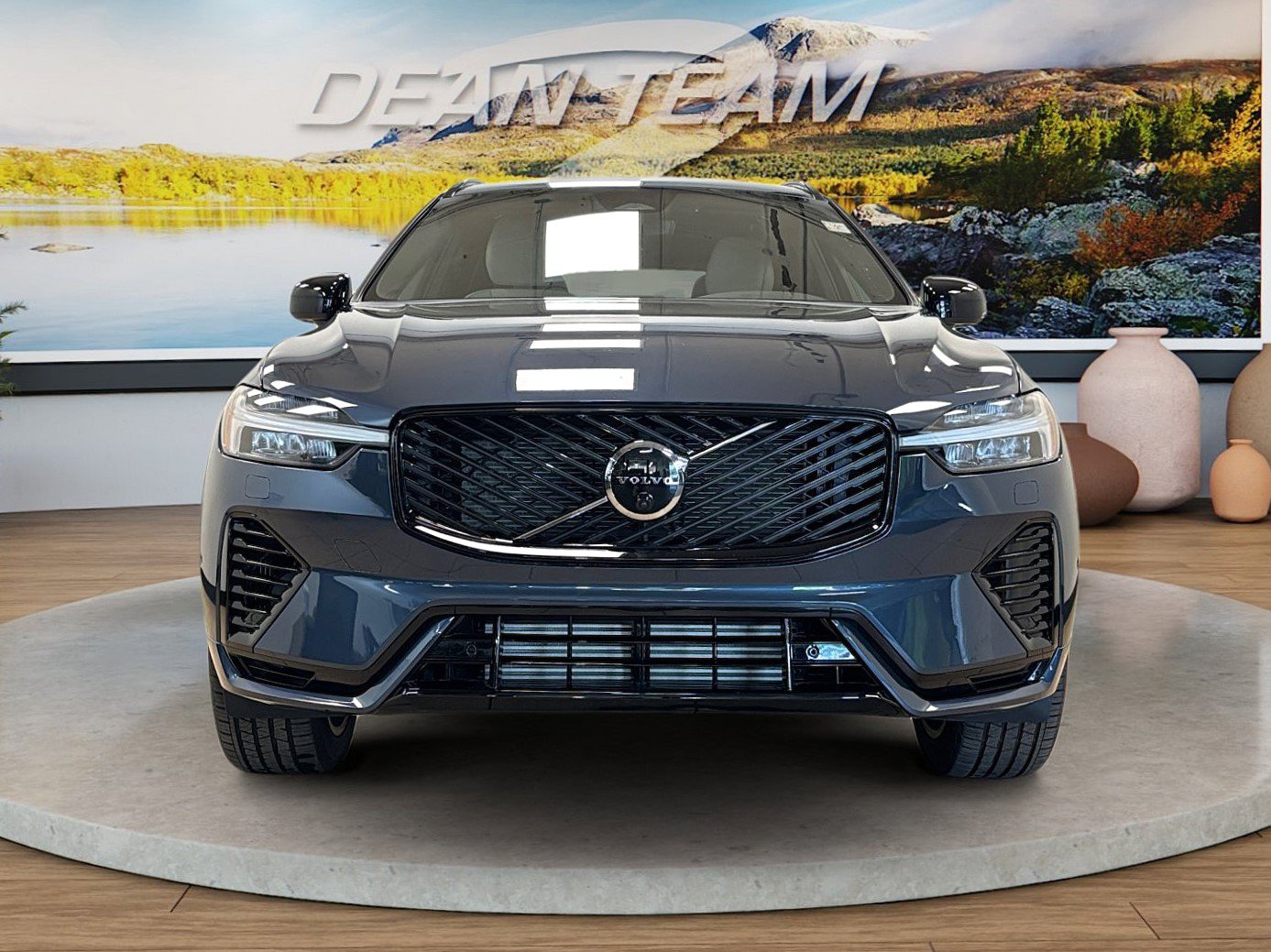 New 2026 Volvo XC60 T8 Plus w/ Climate Package AWD/4WD image 8